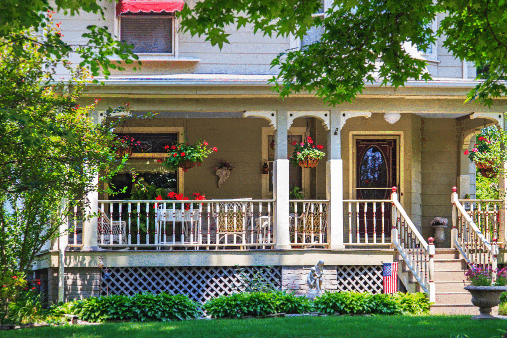 Beautiful home with a front deck 